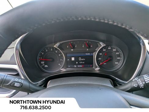 Used 2022 Chevrolet Equinox LT AWD/4WD image 10