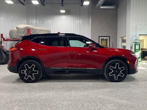 Certified 2023 Chevrolet Blazer RS w/ Driver Confidence II Package image 6