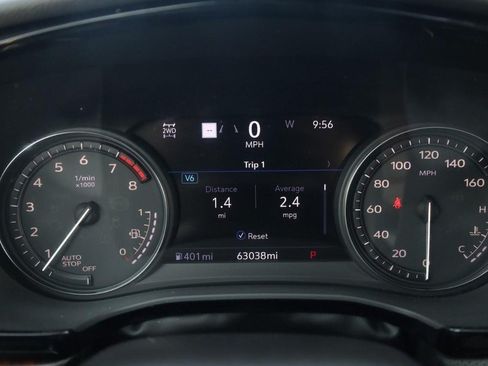 Used 2023 Cadillac XT5 Premium Luxury w/ Technology Package AWD/4WD image 14