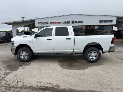 New 2026 RAM 2500 Tradesman AWD/4WD image 8