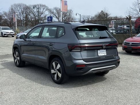 Used 2025 Volkswagen Taos S AWD/4WD image 7