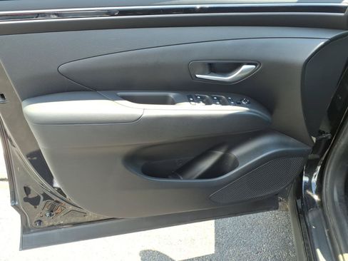 Used 2022 Hyundai Tucson SEL AWD/4WD image 17