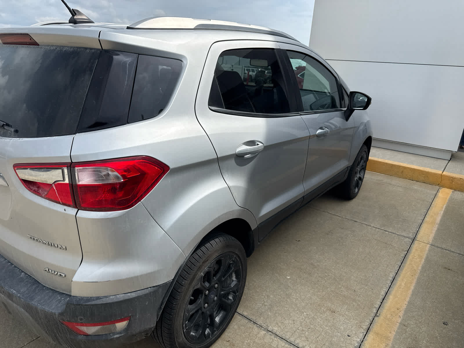 Used 2018 Ford EcoSport Titanium AWD/4WD image 3