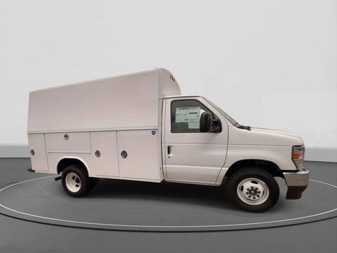 New 2025 Ford E-350 and Econoline 350 Super Duty w/ Power Equipment Group image 8