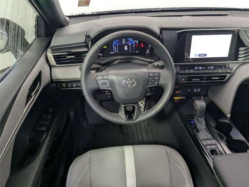 Certified 2025 Toyota Camry SE w/ Convenience Package FWD image 37