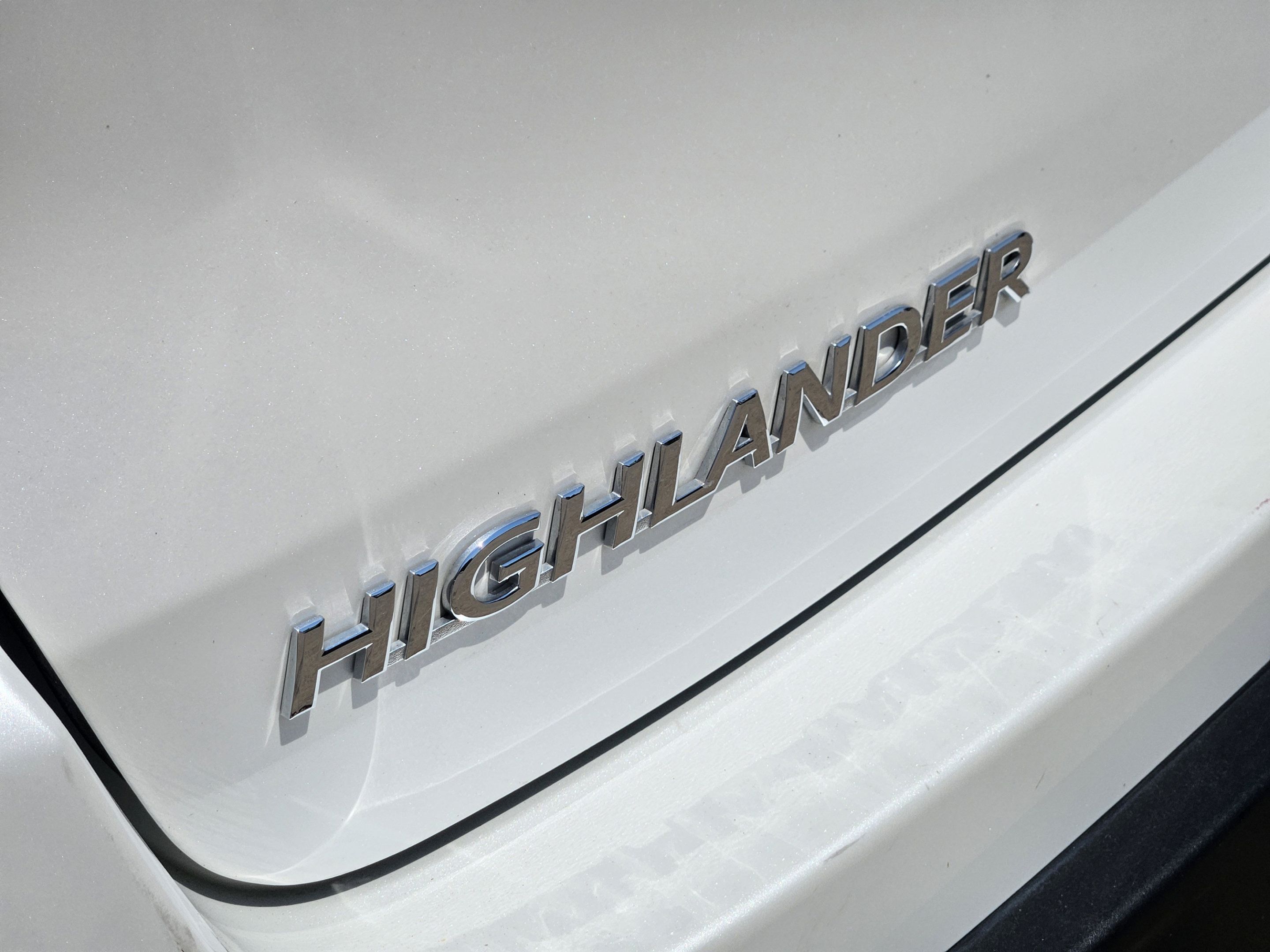 Used 2019 Toyota Highlander XLE FWD image 28