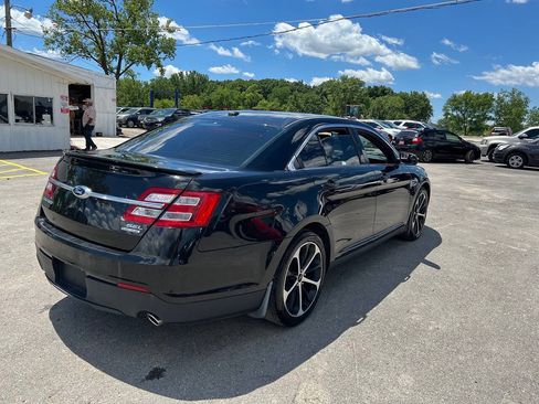 Used 2014 Ford Taurus SEL w/ Equipment Group 201A FWD image 23