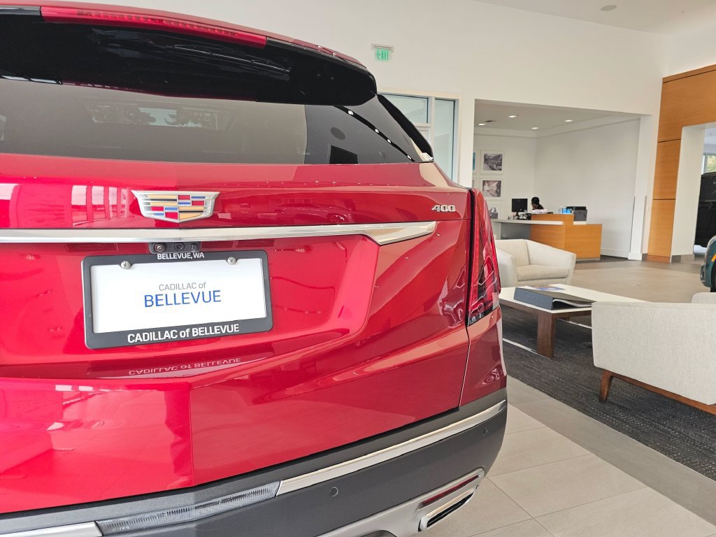 New 2026 Cadillac XT5 Premium Luxury w/ Driver Assist Package AWD/4WD image 15