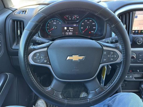 Used 2022 Chevrolet Colorado LT w/ Luxury Package image 10