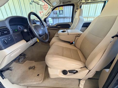 Used 2005 Ford F250 XLT image 18
