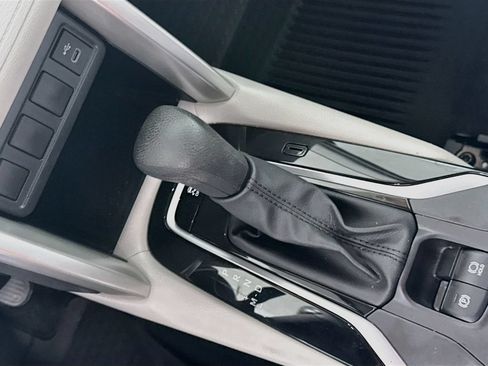 Certified 2025 Toyota Corolla Cross L FWD image 15