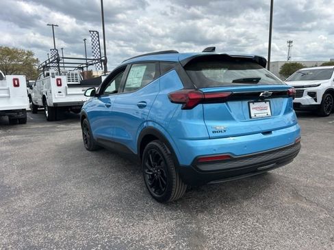 New 2027 Chevrolet Bolt RS w/ Technology Package FWD image 5