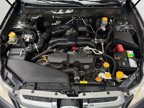 Used 2013 Subaru Outback 2.5i Limited w/ Moonroof Pkg image 22