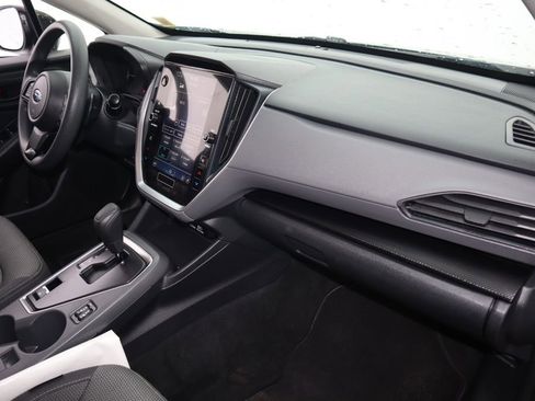 Used 2024 Subaru Crosstrek 2.0i Premium image 23