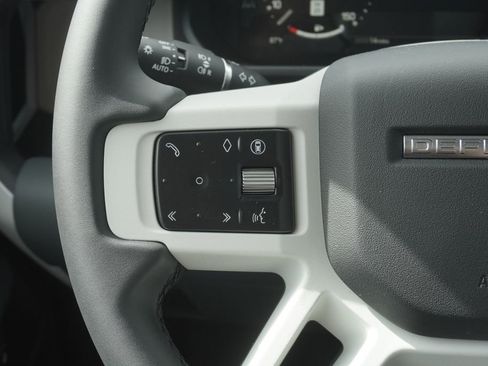 New 2025 Land Rover Defender 110 S image 12