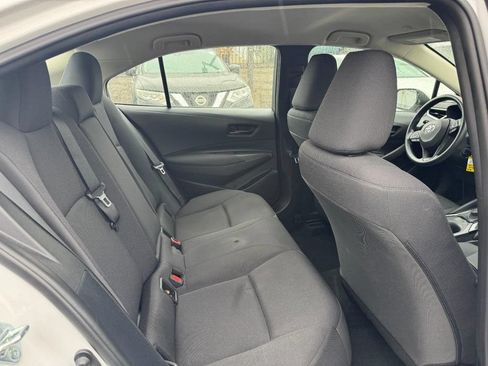 Used 2024 Toyota Corolla LE FWD image 11