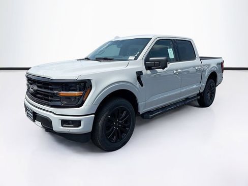 New 2026 Ford F150 XLT w/ Equipment Group 302A MID AWD/4WD image 3