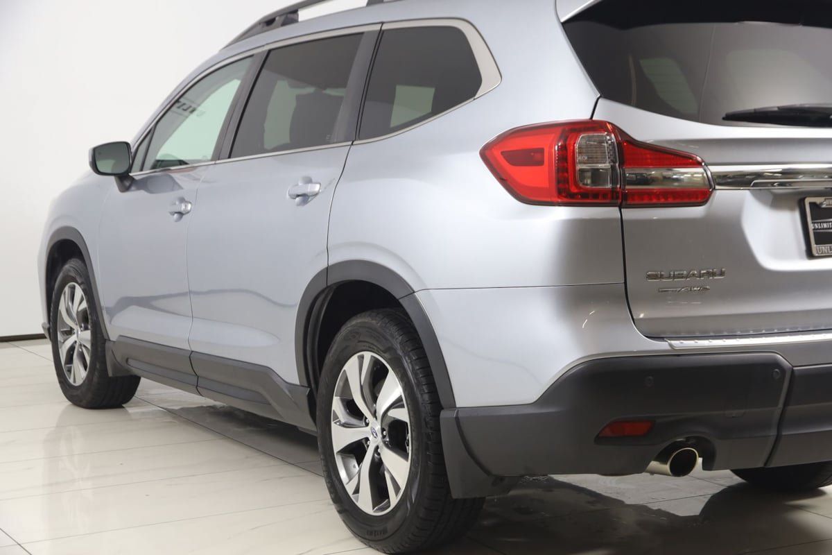 Used 2021 Subaru Ascent Premium w/ Convenience Package AWD/4WD image 23