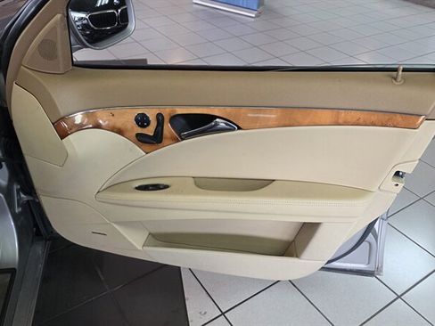 Used 2008 Mercedes-Benz E 350 4MATIC Sedan image 26