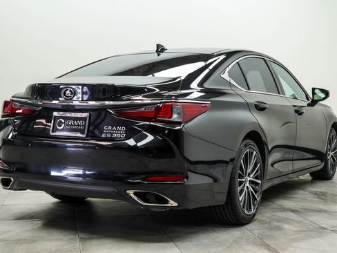 Used 2022 Lexus ES 350 w/ Premium Package FWD image 12