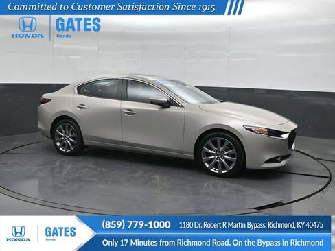 Used 2025 MAZDA MAZDA3 s FWD image 1