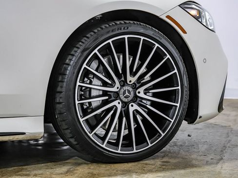 Used 2022 Mercedes-Benz S 580 4MATIC Sedan image 67
