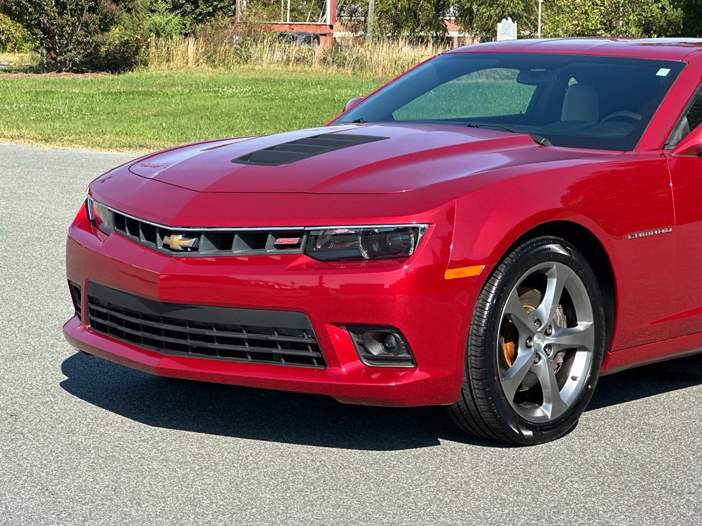 Used 2014 Chevrolet Camaro SS w/ RS Package RWD image 30