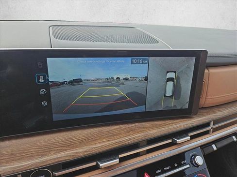 Used 2025 Hyundai Santa Fe Limited image 18