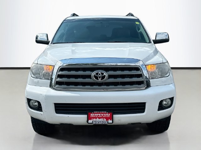 Used 2017 Toyota Sequoia Limited AWD/4WD image 3