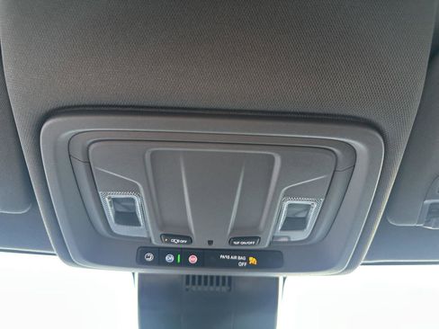 Used 2024 GMC Sierra 2500 Pro w/ Convenience Package image 35