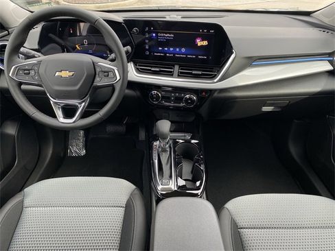 New 2026 Chevrolet Trax LT w/ Driver Confidence Package image 13