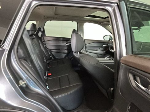 Used 2023 Nissan Rogue SV w/ SV Premium B Package AWD/4WD image 35