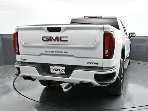 Used 2021 GMC Sierra 1500 AT4 AWD/4WD image 2