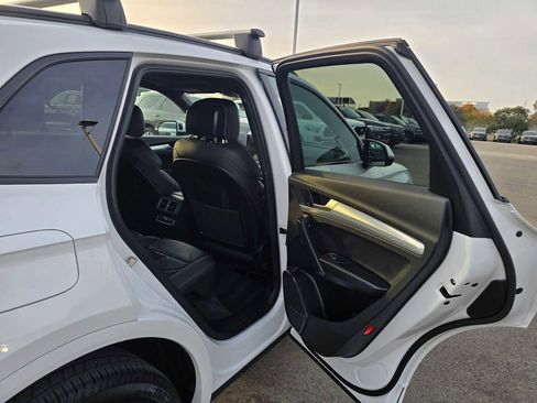 Used 2025 Audi Q5 2.0T Premium image 15