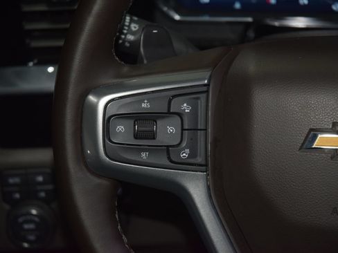 Used 2024 Chevrolet Silverado 1500 LT w/ Z71 Off-Road Package AWD/4WD image 38