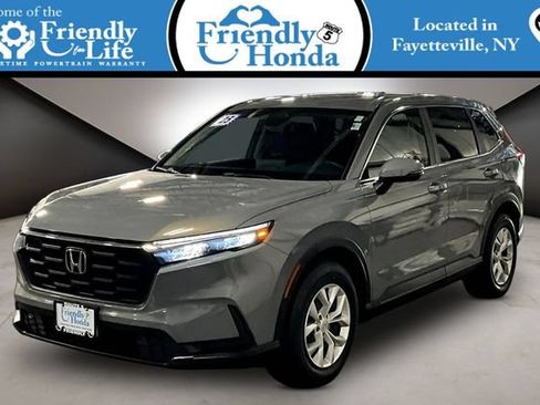 Used 2025 Honda CR-V LX image 1