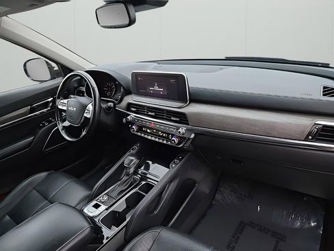 Used 2022 Kia Telluride SX image 21