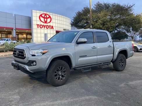 Used 2021 Toyota Tacoma SR5 image 2