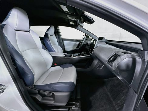 Used 2023 Subaru Solterra AWD image 32