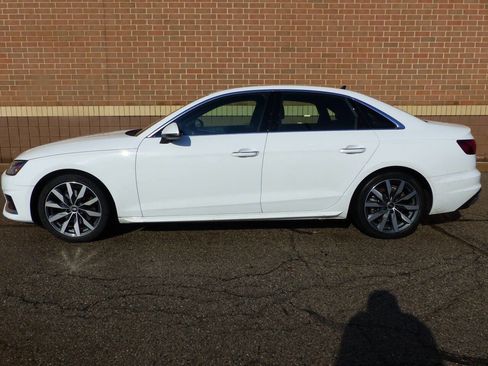 Used 2021 Audi A4 2.0T Premium w/ Convenience Package image 4