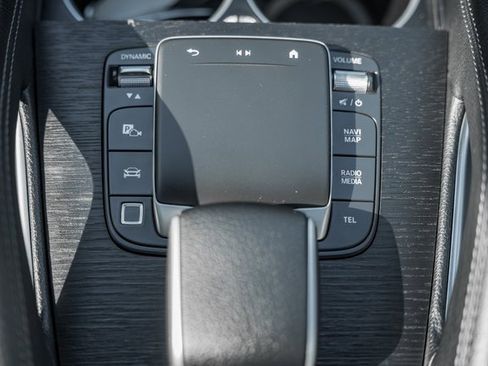 Certified 2025 Mercedes-Benz GLE 450e 4MATIC image 26