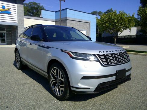 Used 2019 Land Rover Range Rover Velar S AWD/4WD image 7