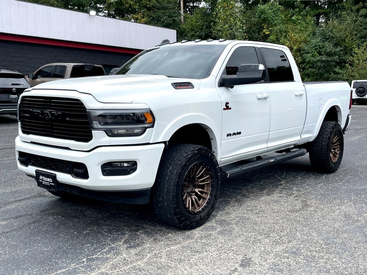 Used 2020 RAM 2500 Laramie AWD/4WD image 1