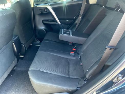 Used 2017 Toyota RAV4 LE w/ All Weather Liner Package AWD/4WD image 26