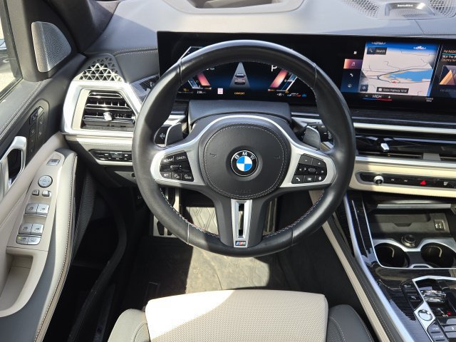 Used 2023 BMW X7 M60i w/ Executive Package AWD/4WD image 2