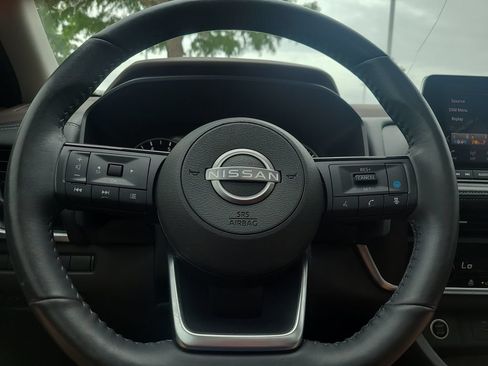 Certified 2023 Nissan Rogue SV w/ SV Premium B Package FWD image 25
