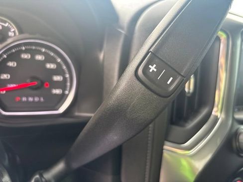 Used 2022 Chevrolet Silverado 1500 LT w/ Safety Package AWD/4WD image 7