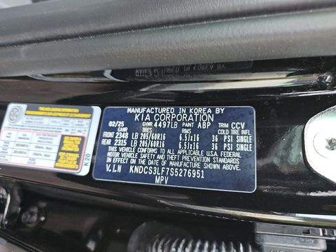 Certified 2025 Kia Niro EX w/ EX Cold Weather Package FWD image 28