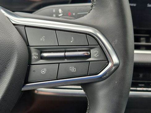 Used 2026 Chevrolet Equinox LT w/ Midnight Edition FWD image 12
