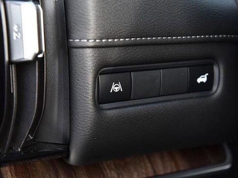 New 2026 Nissan Armada SL image 13